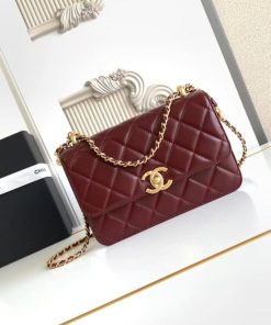 Alternative view of Chanel Calfskin Quilted Perfect Fit Flap Red 22cm, Designer Handbags, Women’s Purse, luxury bags, Chanel bags
