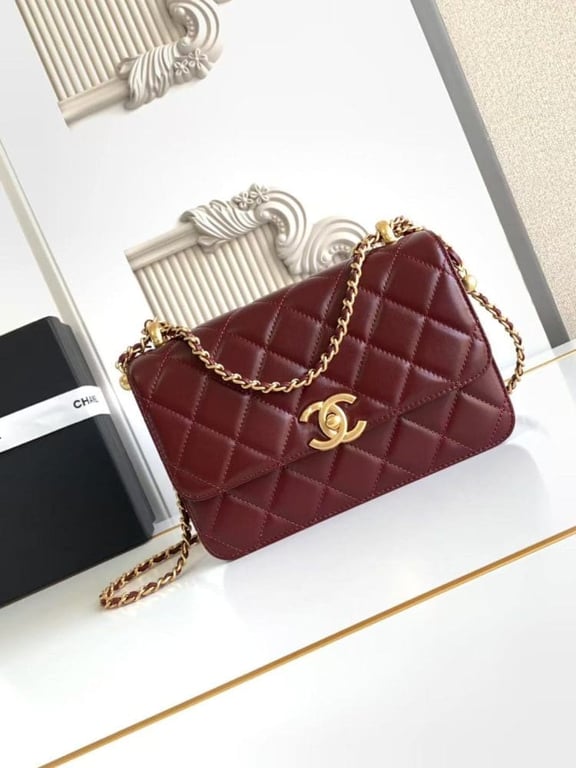 Chanel Calfskin Quilted Perfect Fit Flap Red 22cm, Designer Handbags, Women’s Purse, luxury bags, Chanel bags - Image 2