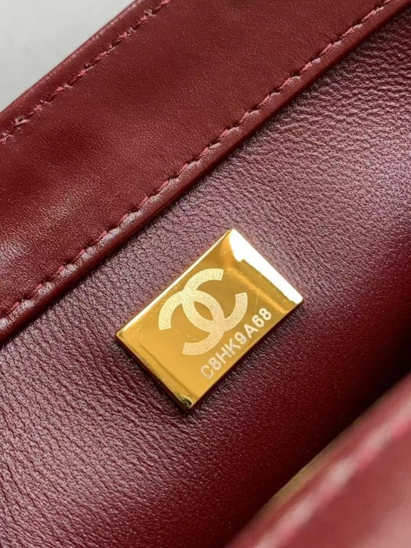 Chanel Calfskin Quilted Perfect Fit Flap Red 22cm, Designer Handbags, Women’s Purse, luxury bags, Chanel bags - Image 3