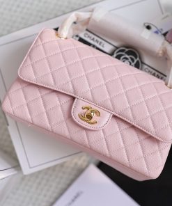 Alternative view of Luxury Diamond Quilted Crossbody Bag – Pink – 25cm