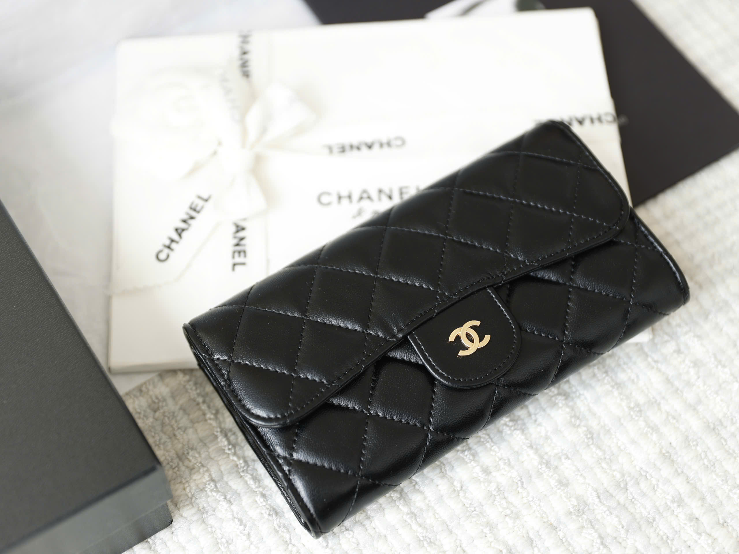 Premium Caviar Leather Flap Wallet - Image 4