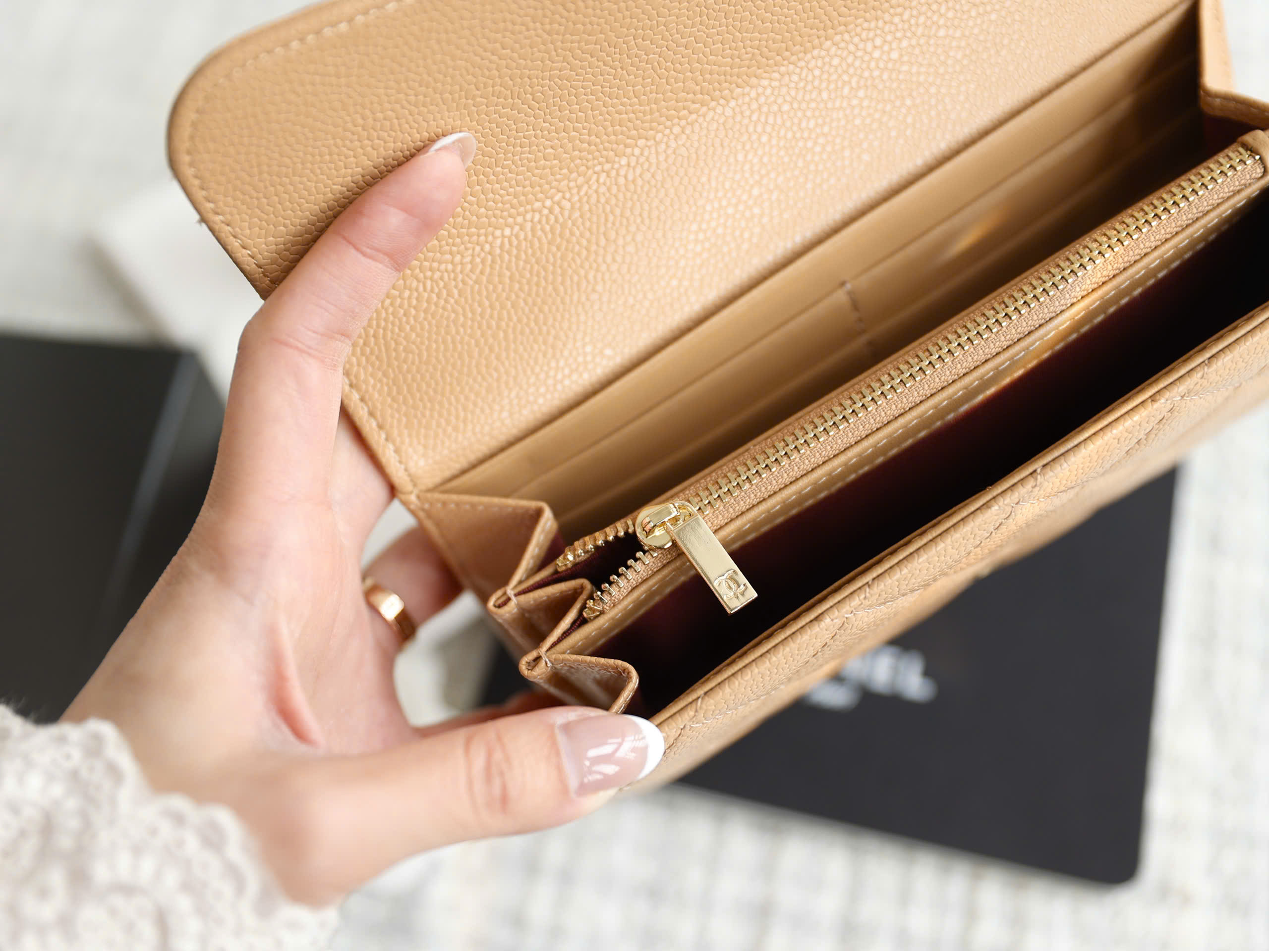 Premium Latte Grained Quilted Flap Wallet - Image 6