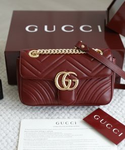 Signature Matelassé Chevron Flap Shoulder Bag 26cm