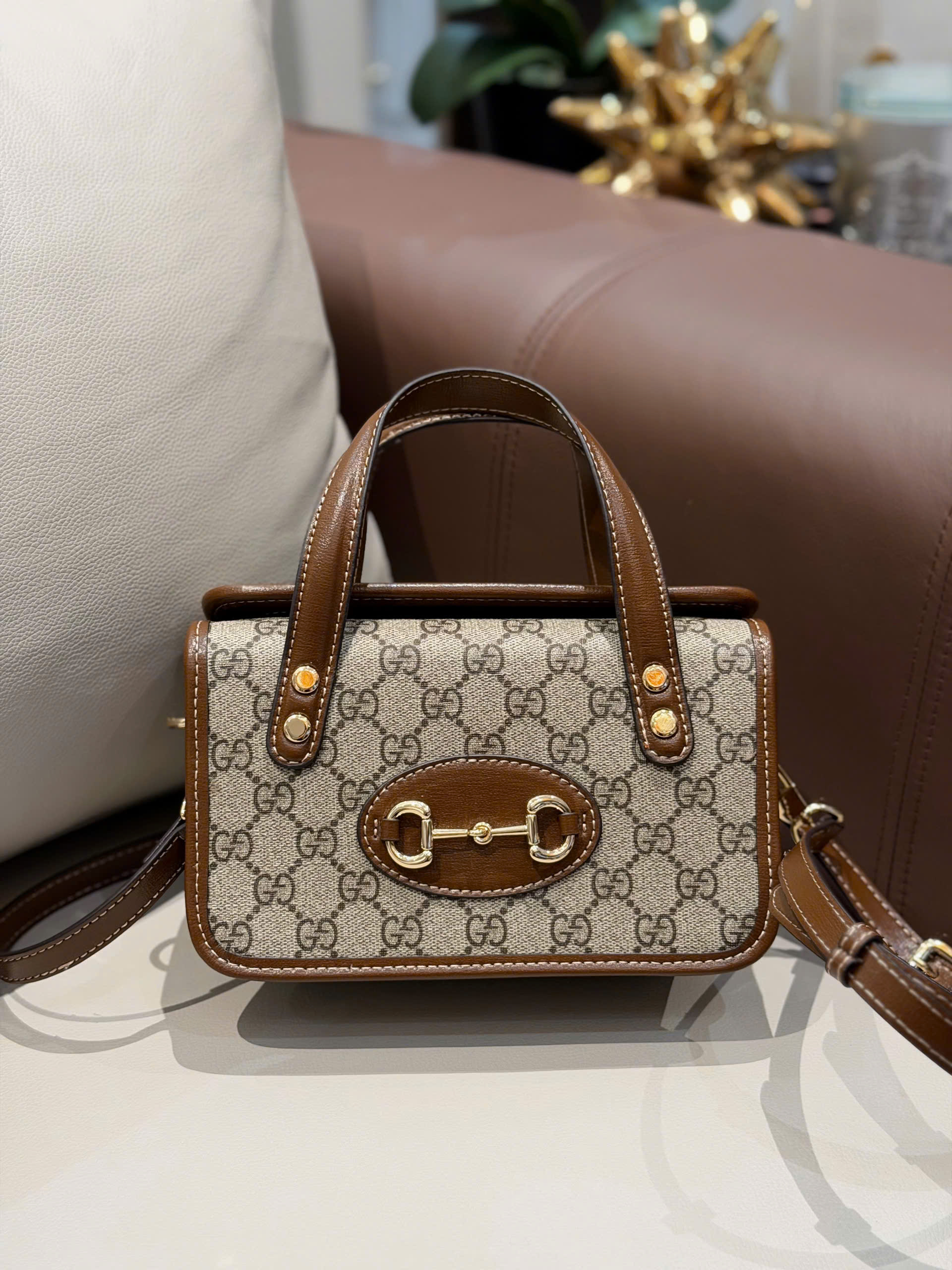 Vintage Heritage Horsebit Monogram Top-Handle Bag 23cm - Classic Brown Edition - Image 2