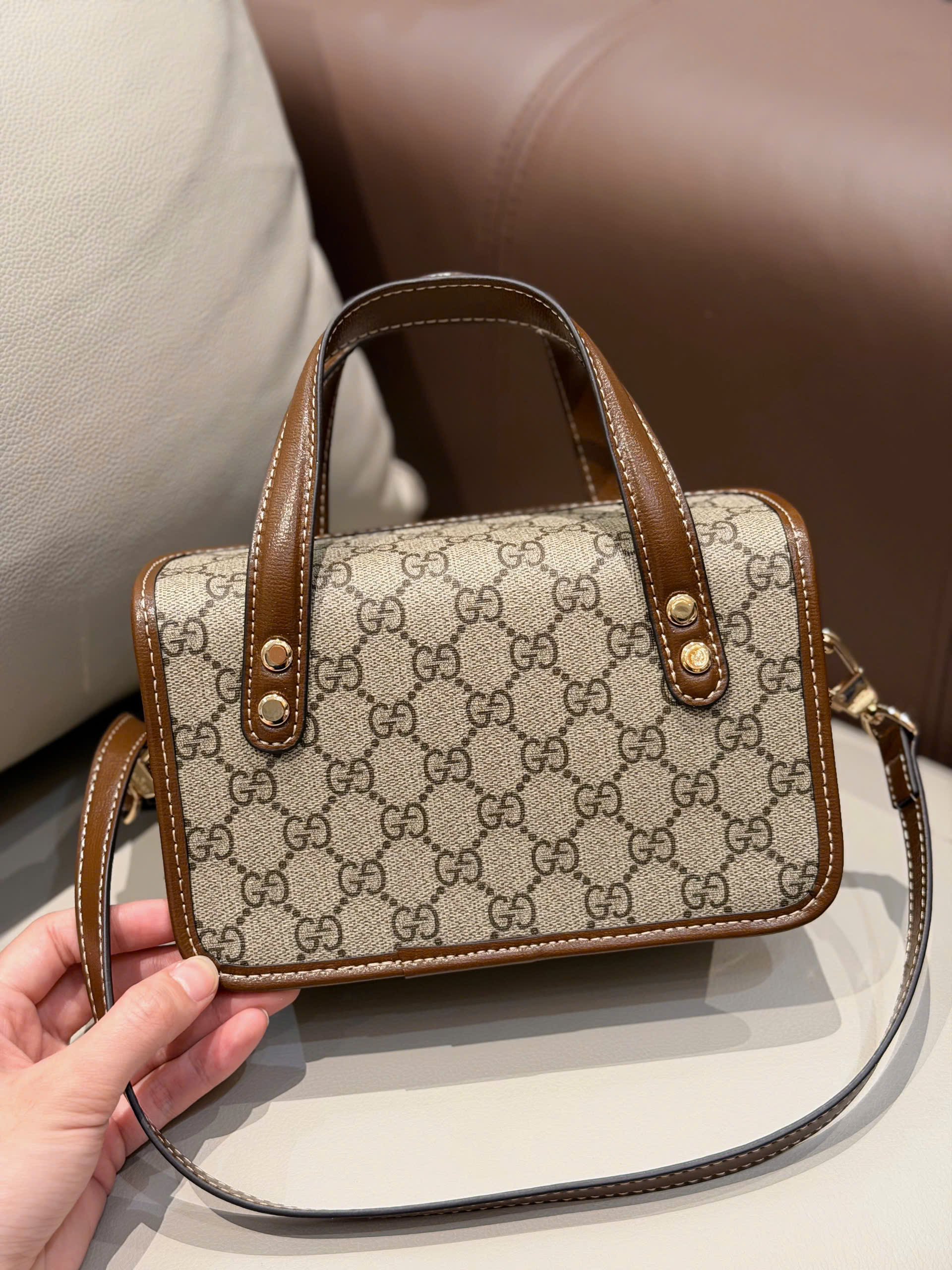 Vintage Heritage Horsebit Monogram Top-Handle Bag 23cm - Classic Brown Edition - Image 9