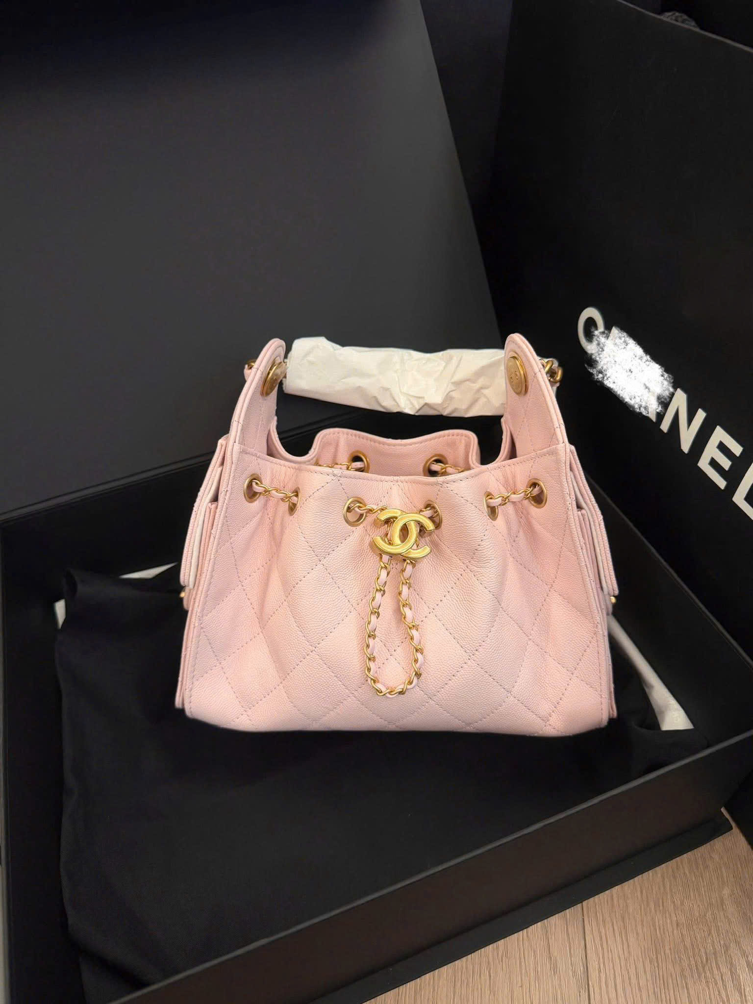 Boutique Edition Diamond Quilted Drawstring Bucket Bag 26cm - Blush Pink - Image 6