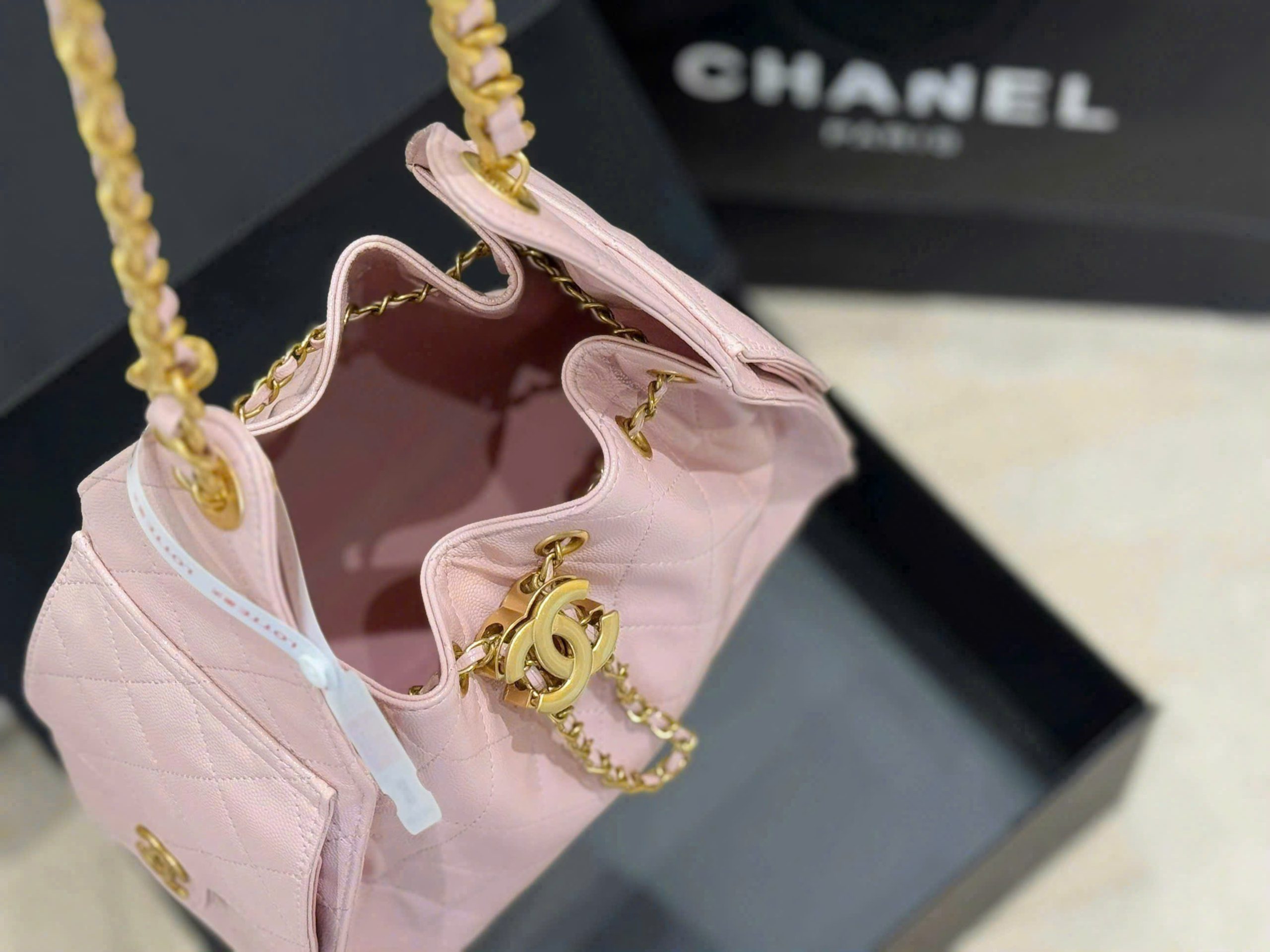 Boutique Edition Diamond Quilted Drawstring Bucket Bag 26cm - Blush Pink - Image 8