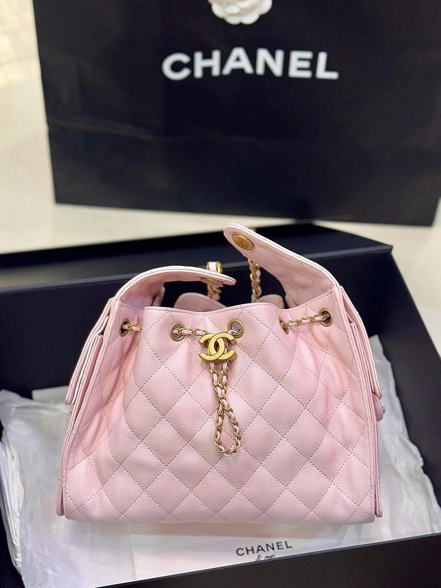 Boutique Edition Diamond Quilted Drawstring Bucket Bag 26cm - Blush Pink - Image 12