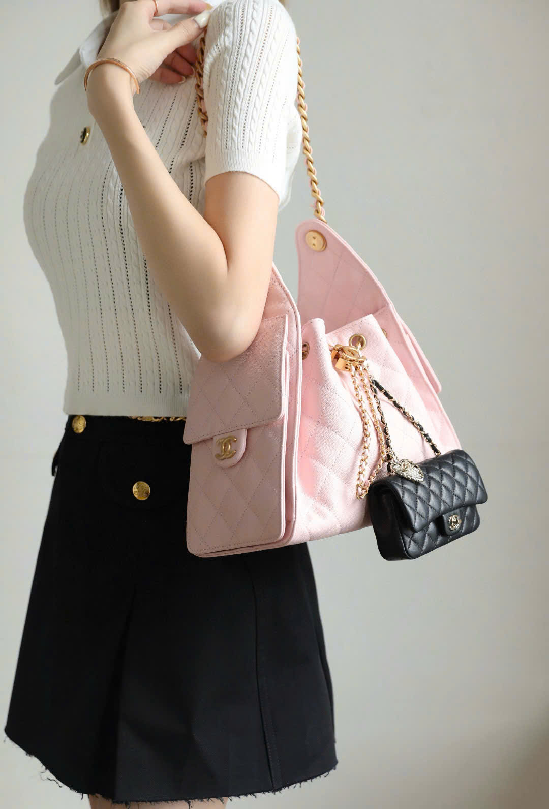 Boutique Edition Diamond Quilted Drawstring Bucket Bag 26cm - Blush Pink - Image 15