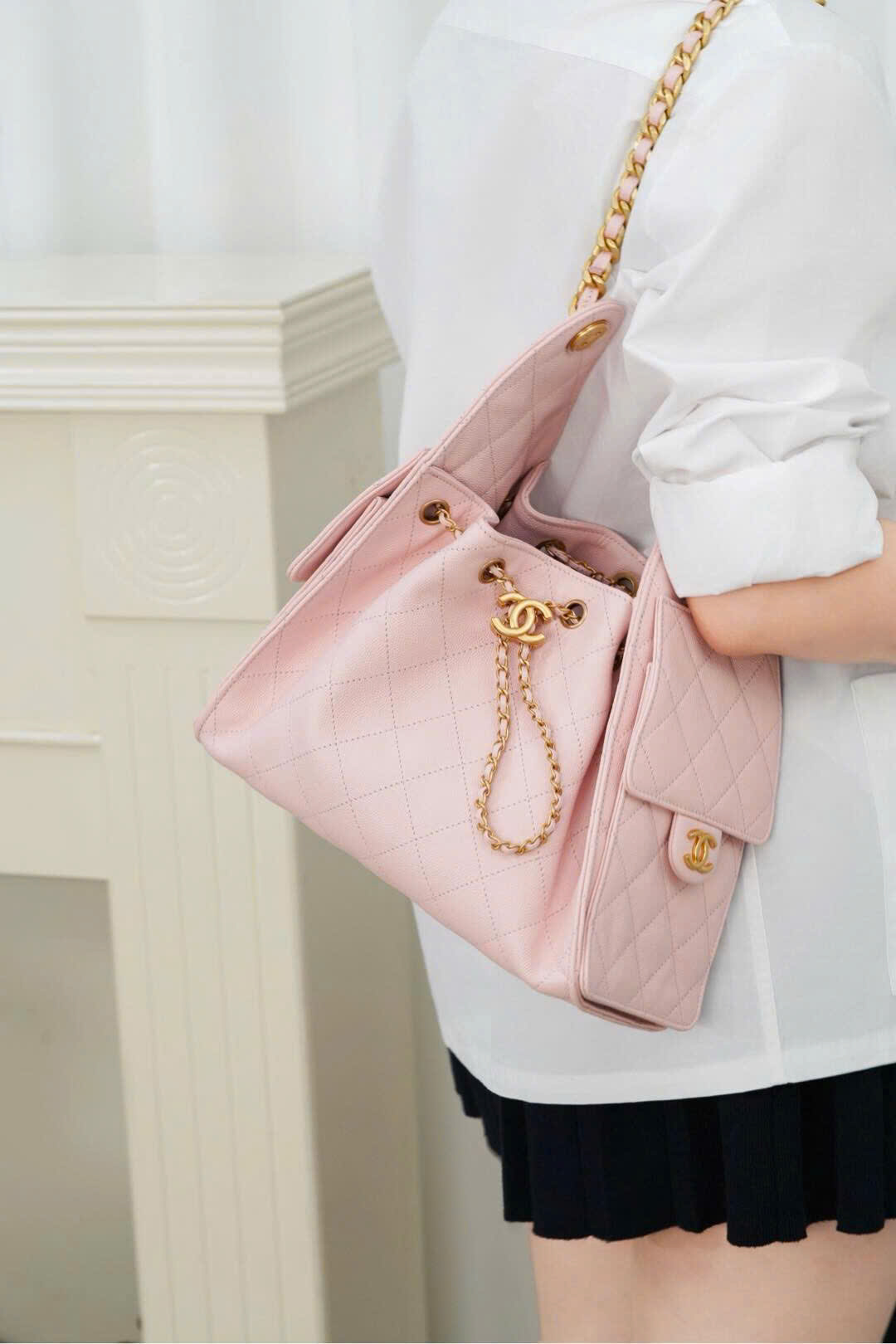 Boutique Edition Diamond Quilted Drawstring Bucket Bag 26cm - Blush Pink