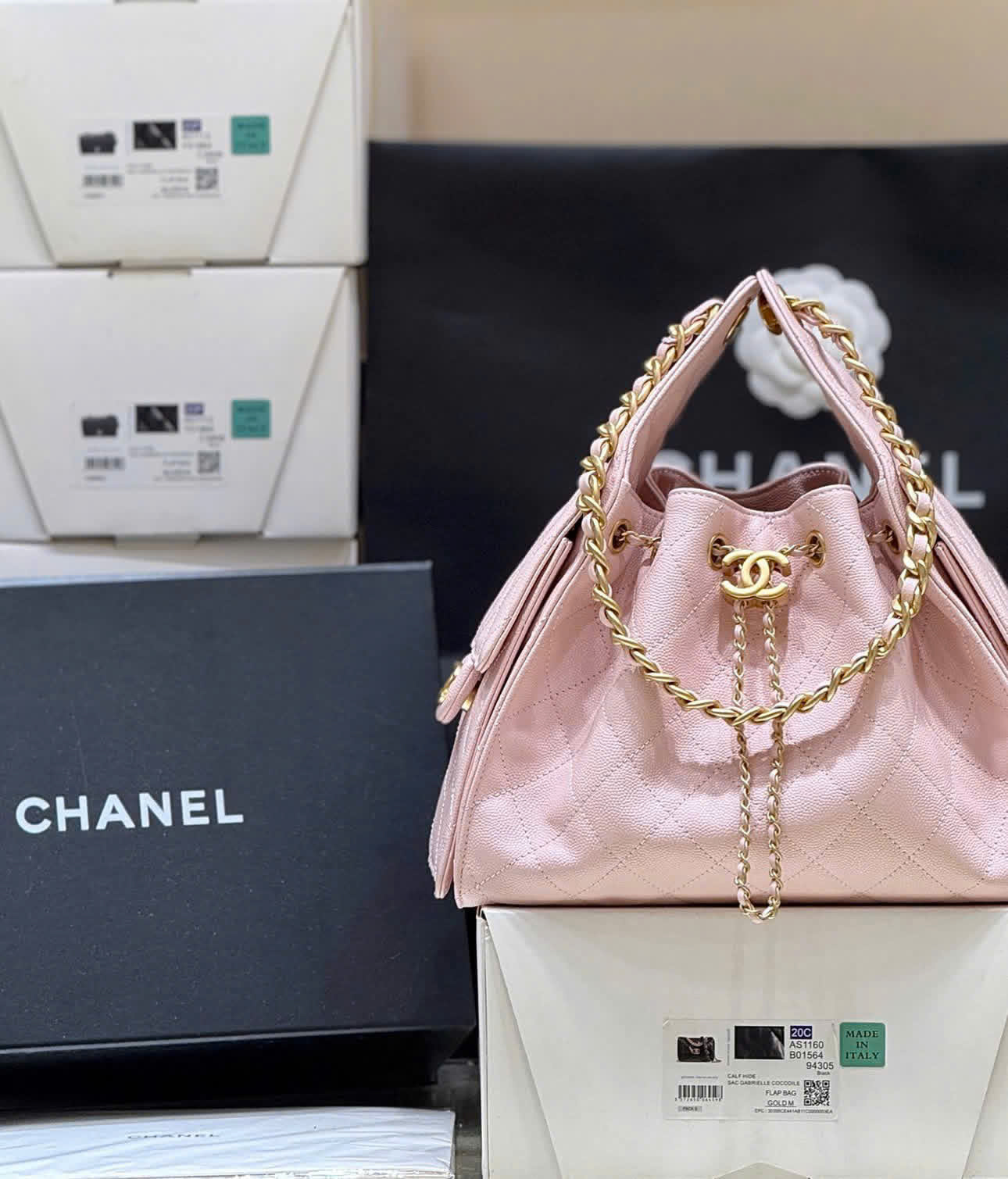 Boutique Edition Diamond Quilted Drawstring Bucket Bag 26cm - Blush Pink - Image 21