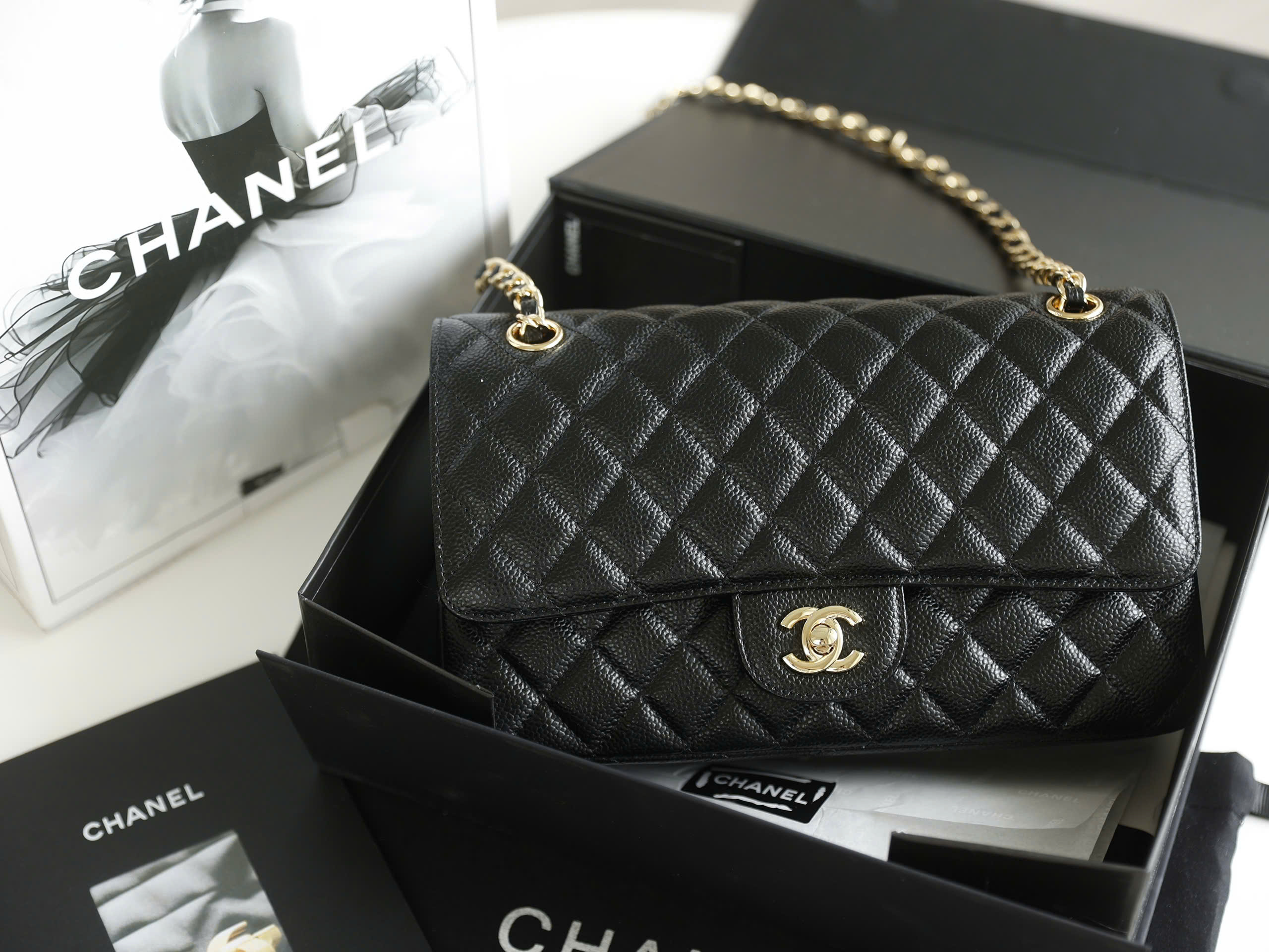 Timeless Diamond Quilted Double Flap Bag - Size 25 (Premium Caviar) - Image 3