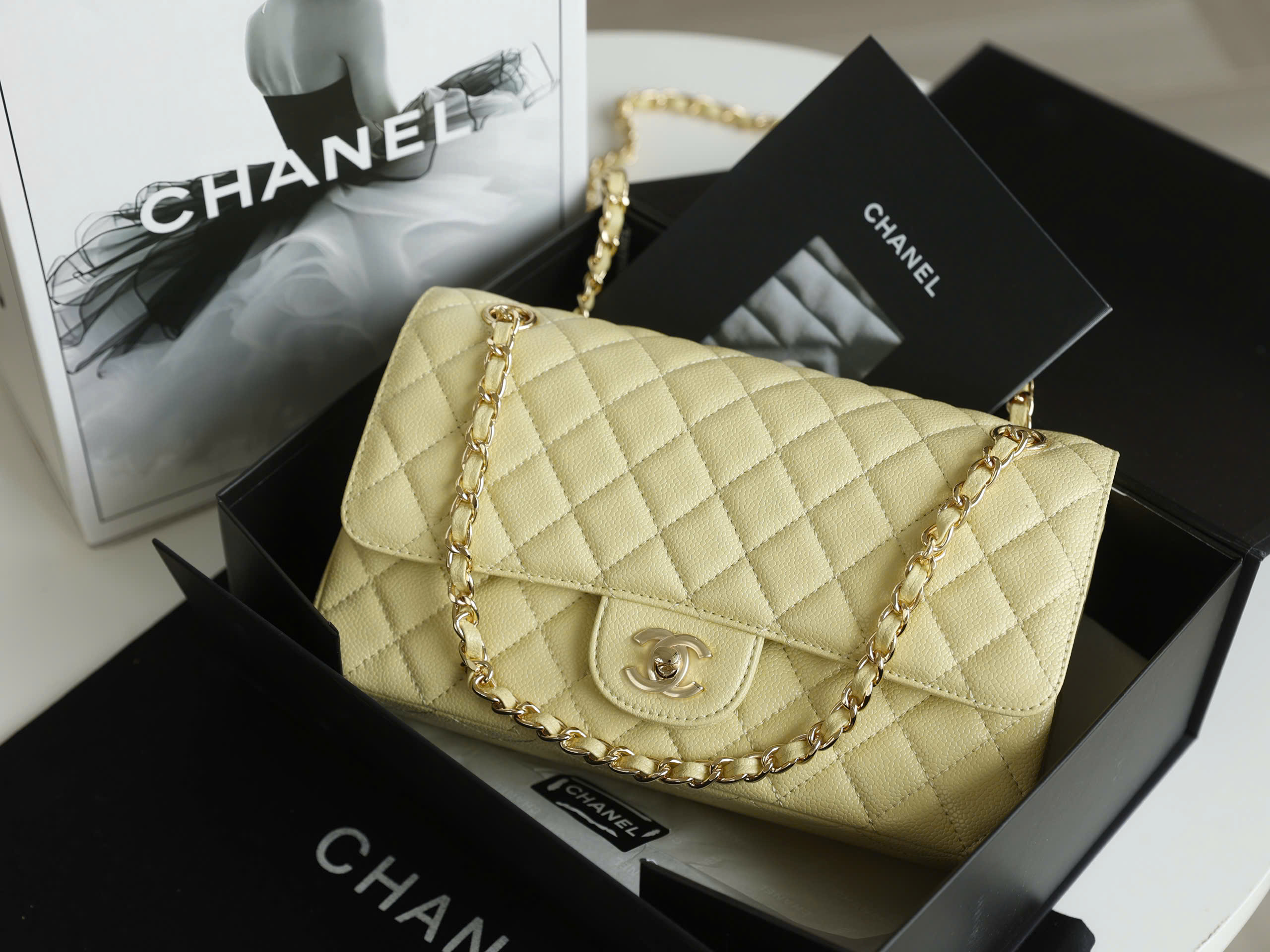Timeless Diamond Quilted Double Flap Bag - Size 25 (Premium Caviar) - Image 12