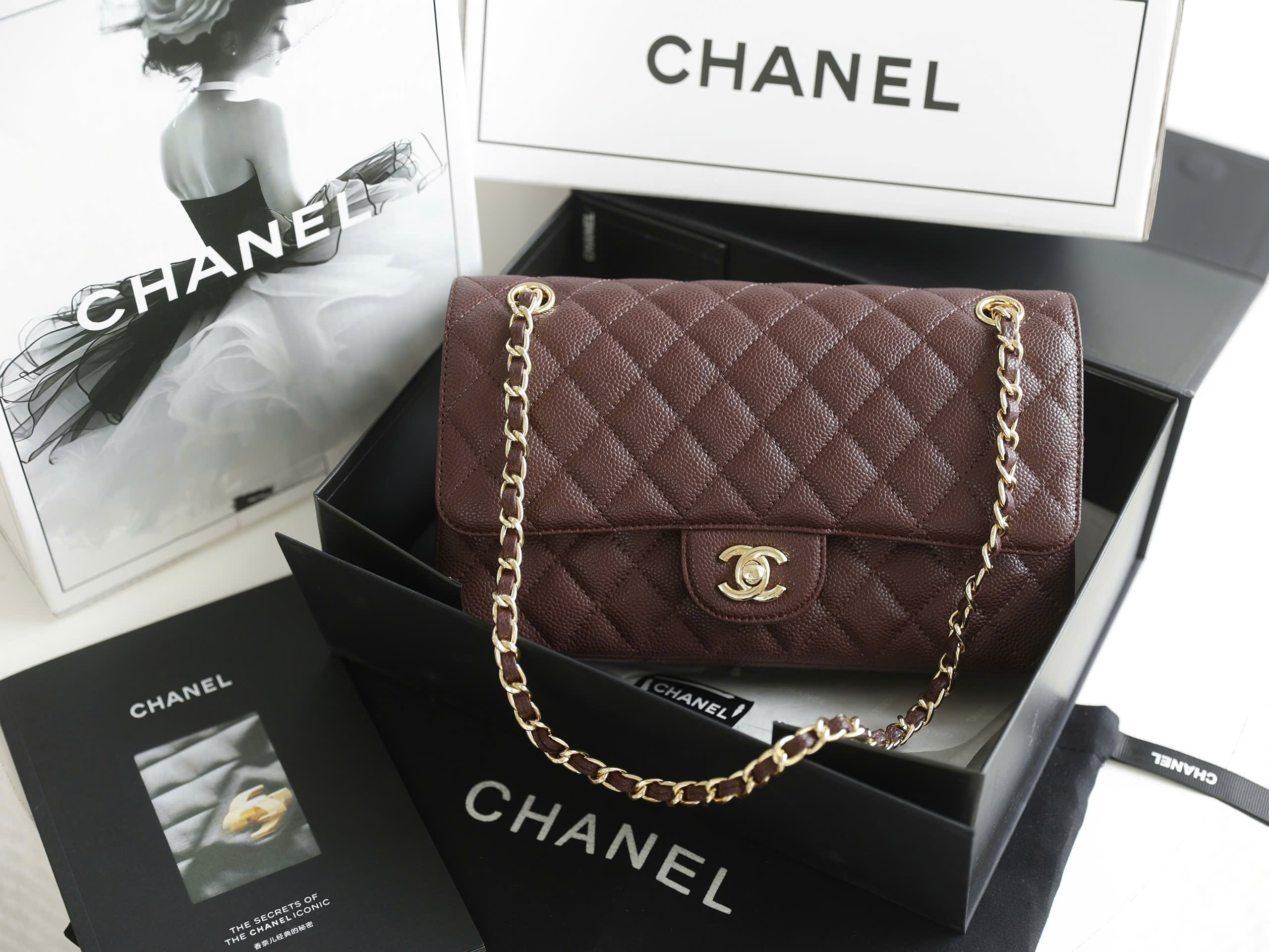 Timeless Diamond Quilted Double Flap Bag - Size 25 (Premium Caviar) - Image 14