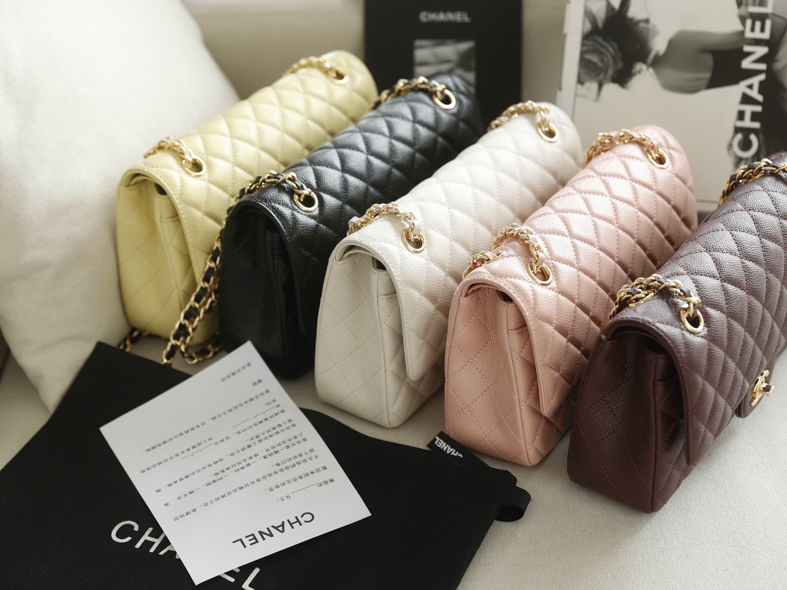 Timeless Diamond Quilted Double Flap Bag - Size 25 (Premium Caviar) - Image 18